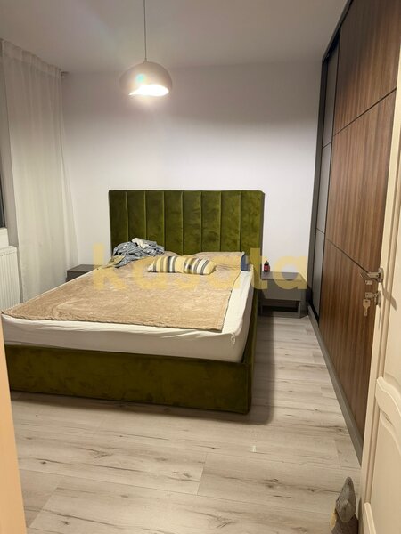 Apartament de 3 camere, luminos, vedere deschisa !!